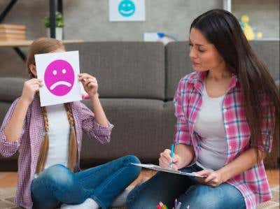 Psicólogo infantil: 5 ideas de materiales que debes tener en tu maleta